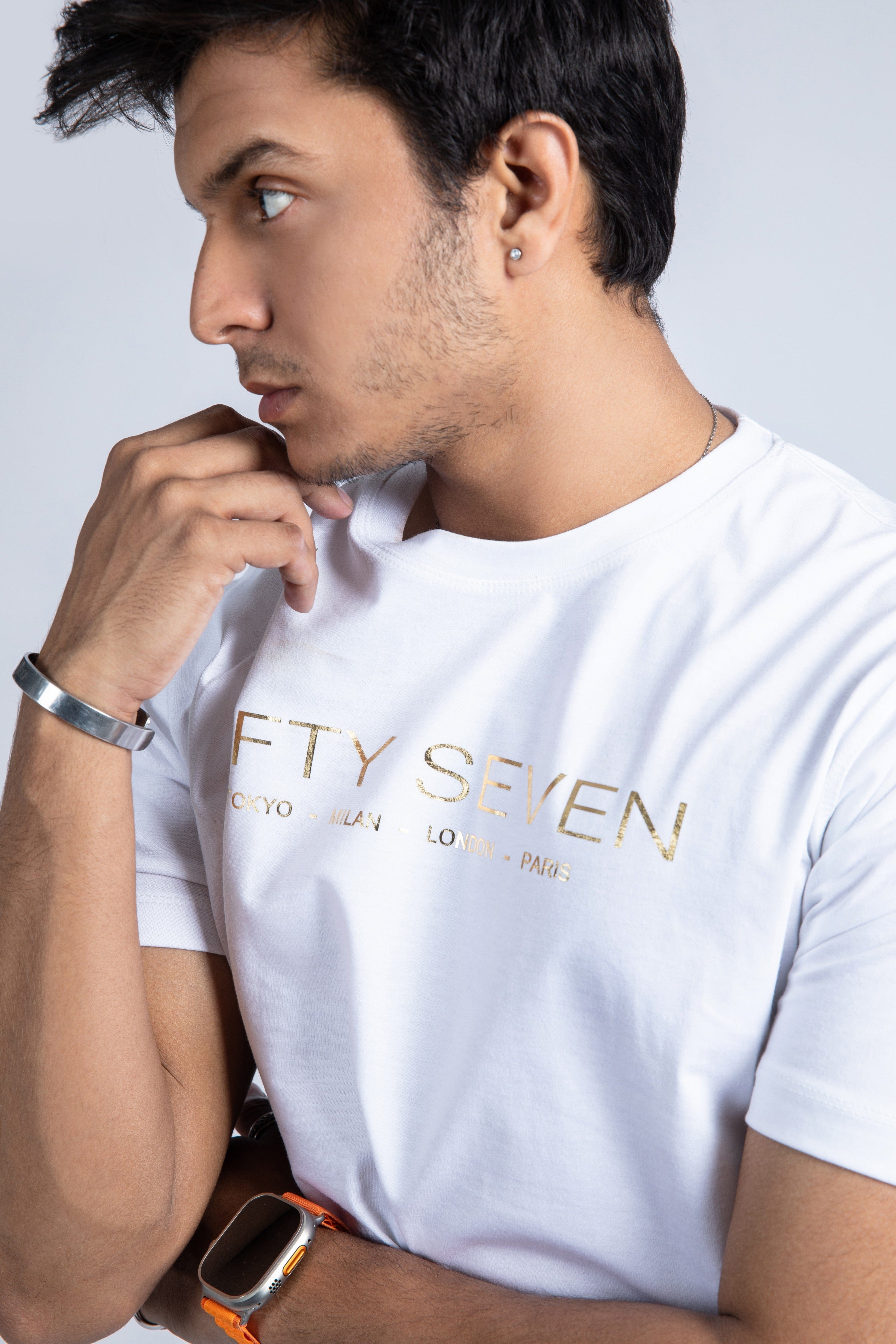 Short sleeve fashion tee