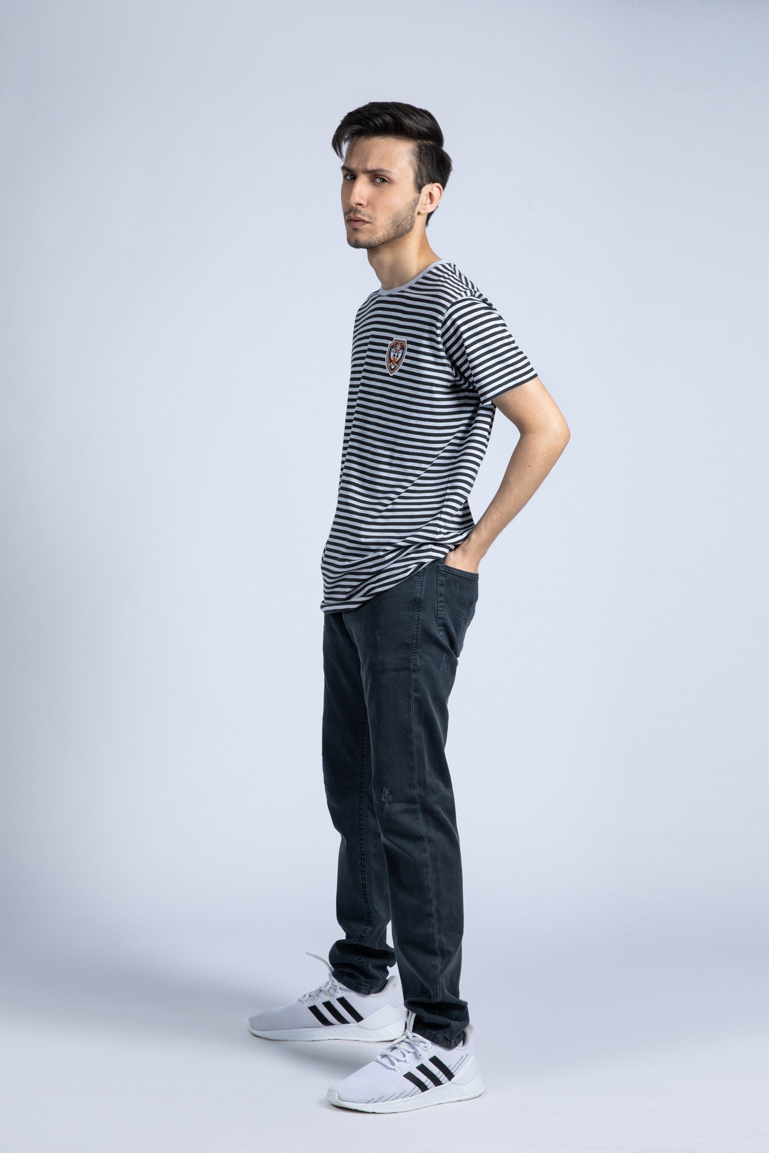Short sleeve tee
