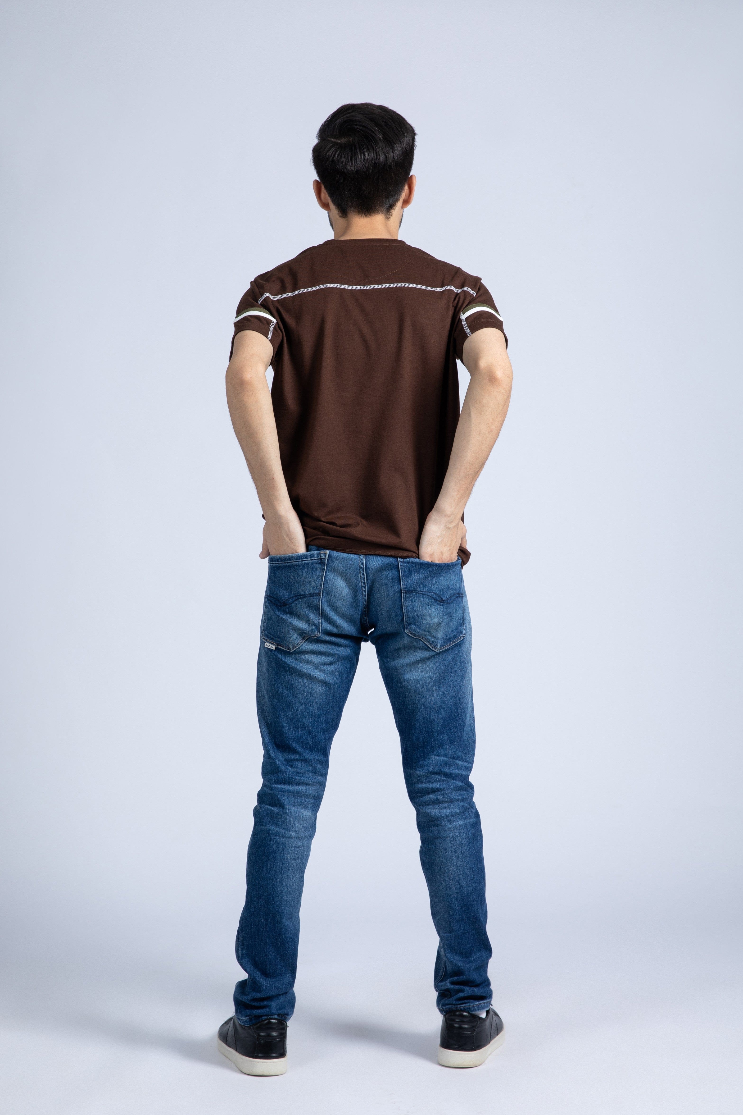 Short sleeve tee