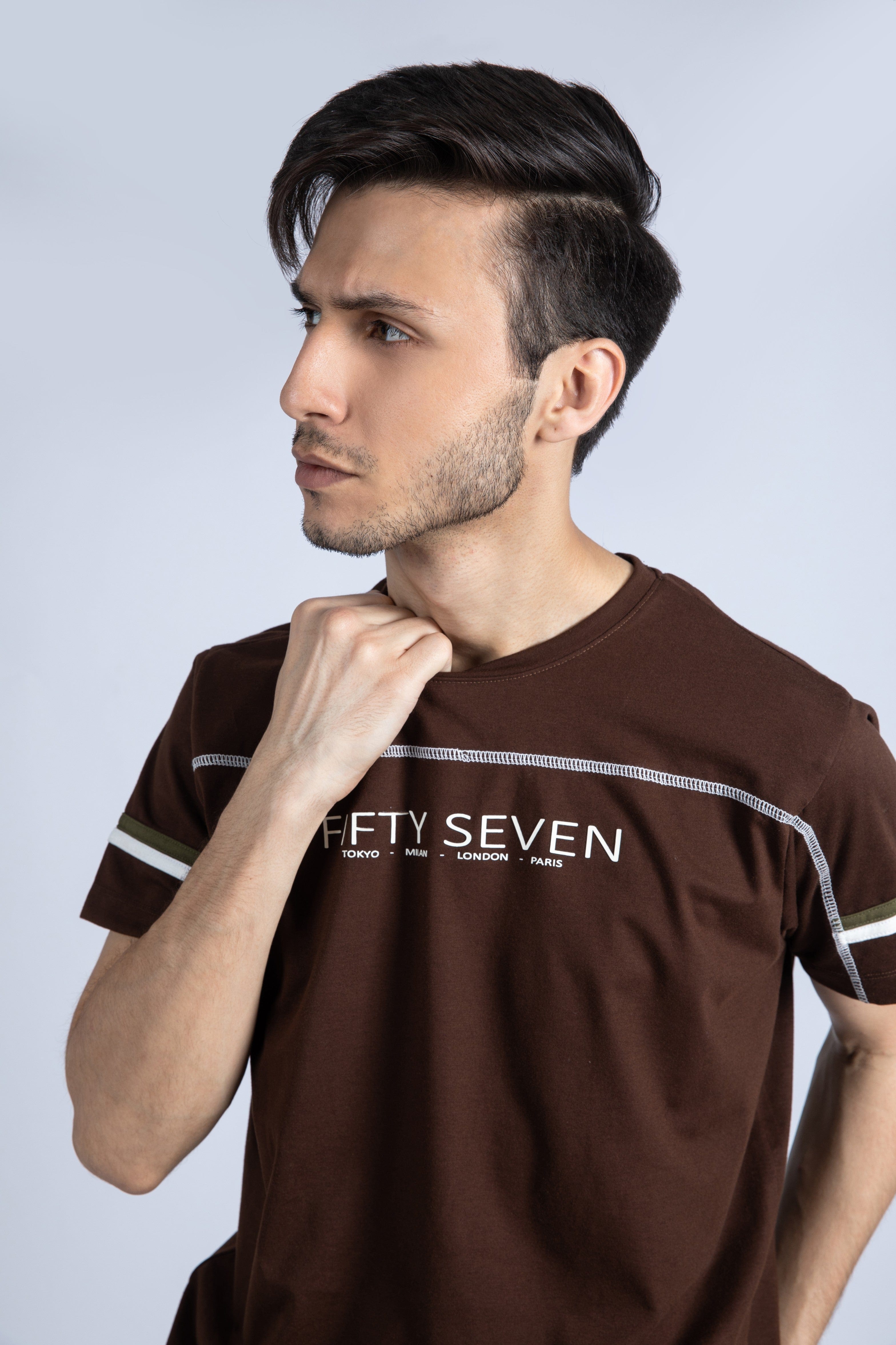 Short sleeve tee