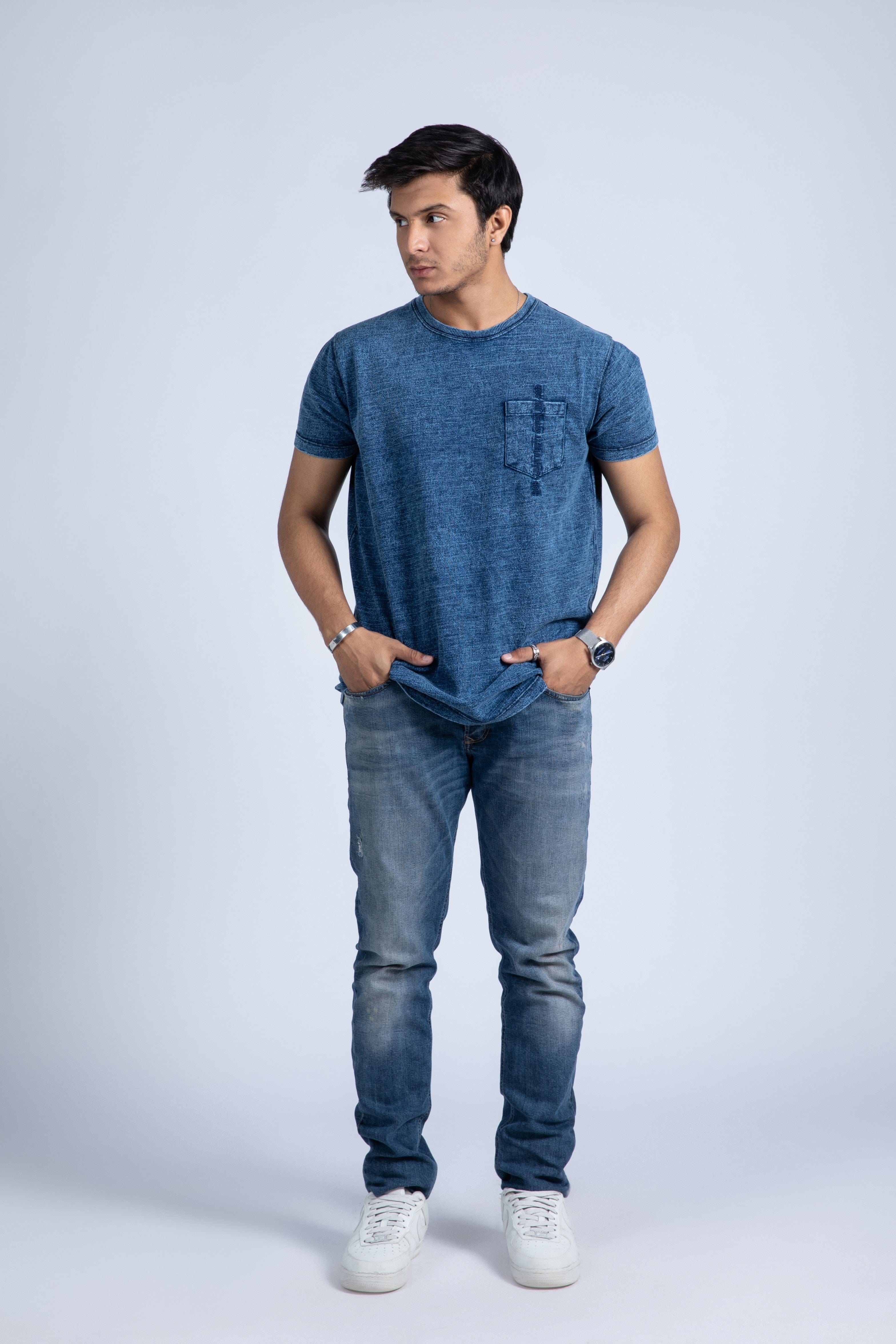 Short sleeve embroidered tee