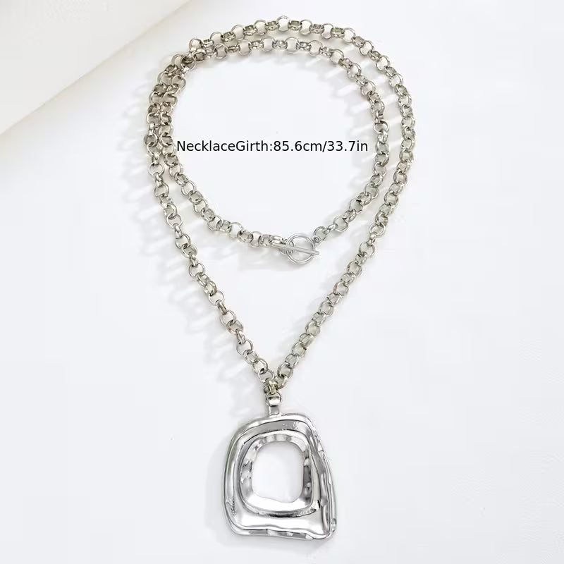 Geometric Hollow Square Pendant Necklace