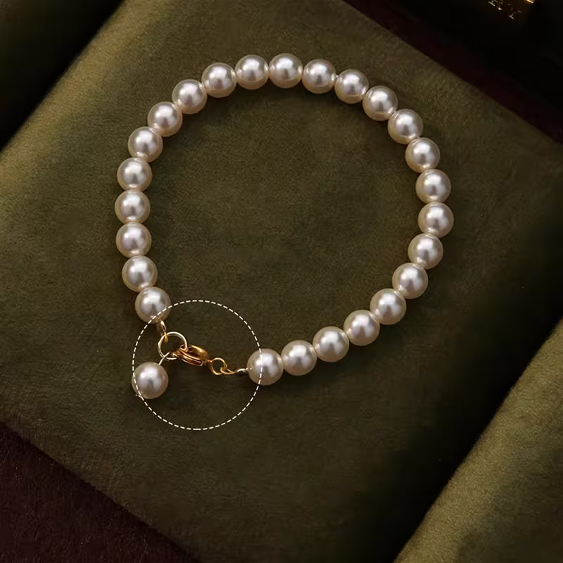 Elegant Faux Pearl Buckle Bracelet
