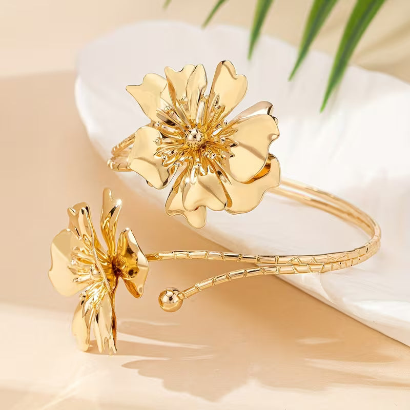 Vintage Gold Floral Wrap Bracelet
