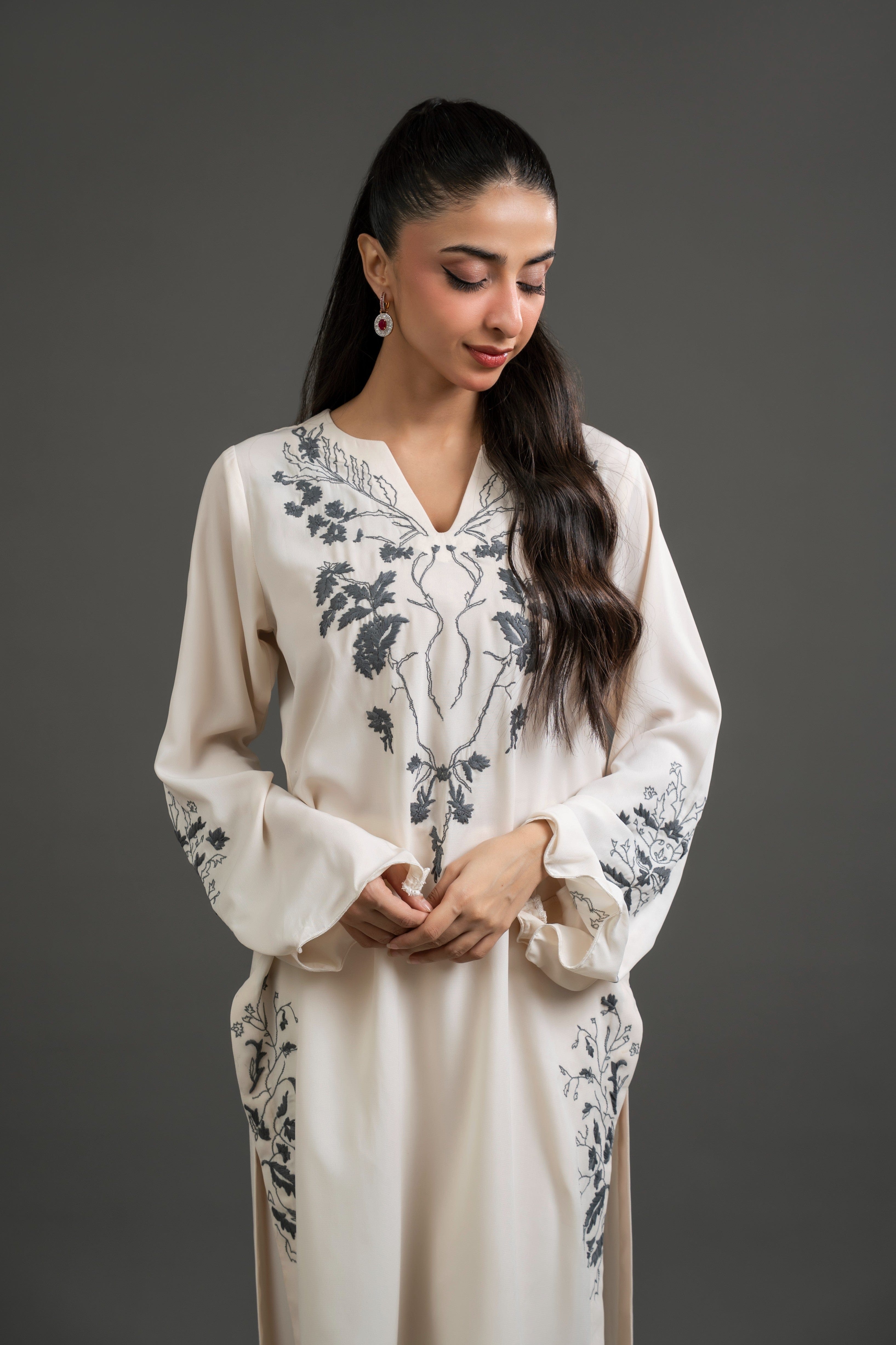Elegant Ivory Embroidered Set