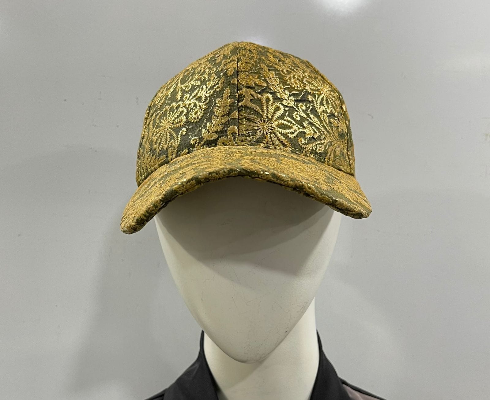 Couture Headgear for Unisex