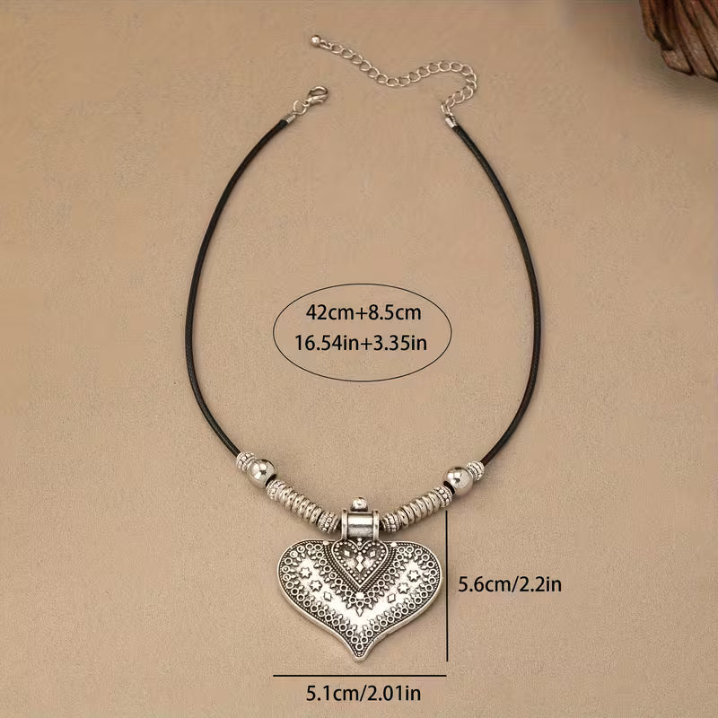 Bohemian Vintage Embossed Heart Pendant Necklace