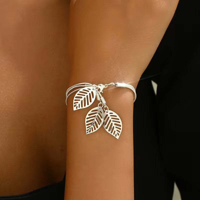 Hollow Leaf Multi-Layer Pendant Necklace