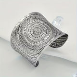 A Fashionable Retro Wide Pattern Bracelet