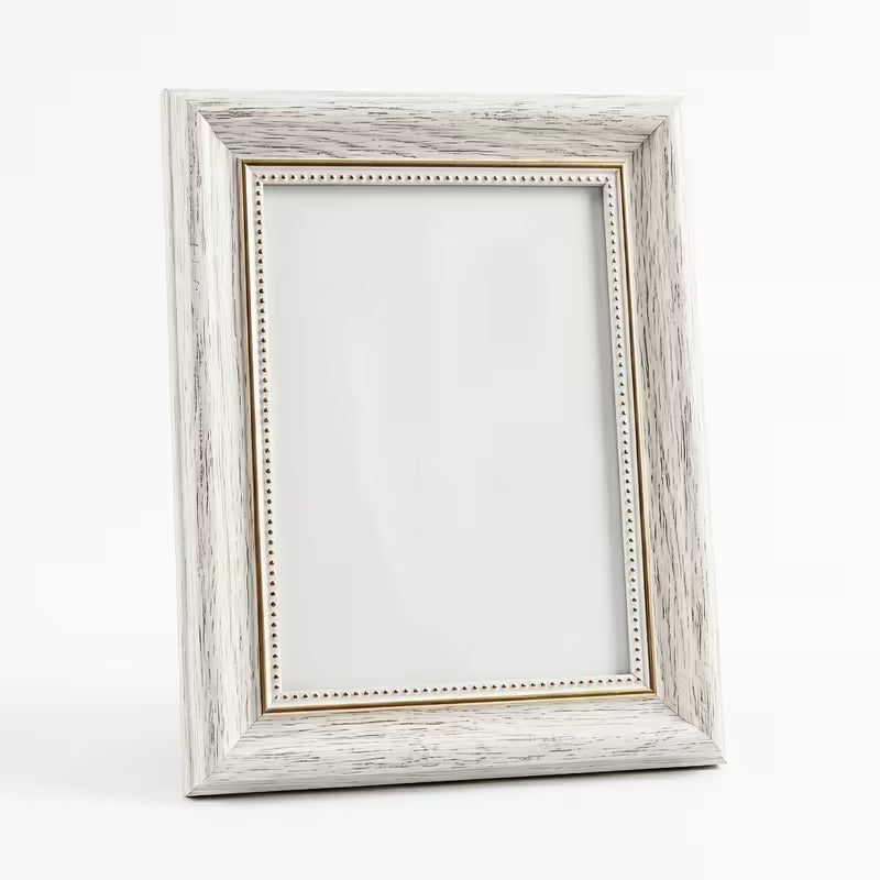 Vintage Golden 5×7-Inch Picture Frame