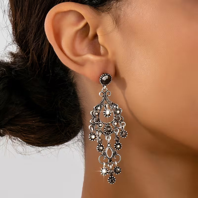 A Pair of Vintage Elegant Tassel Earrings Adorned with Rhinestones