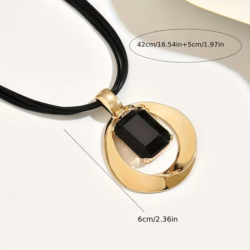 Black Gem Pendant Rope Necklace