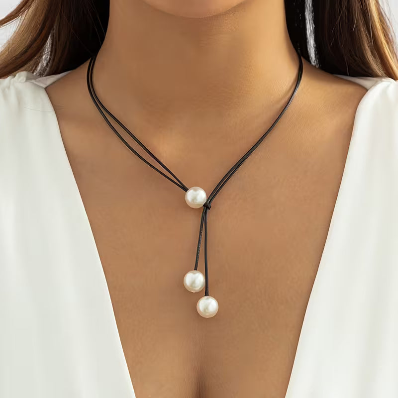 Geometric Pearl Tassel Pendant Necklace