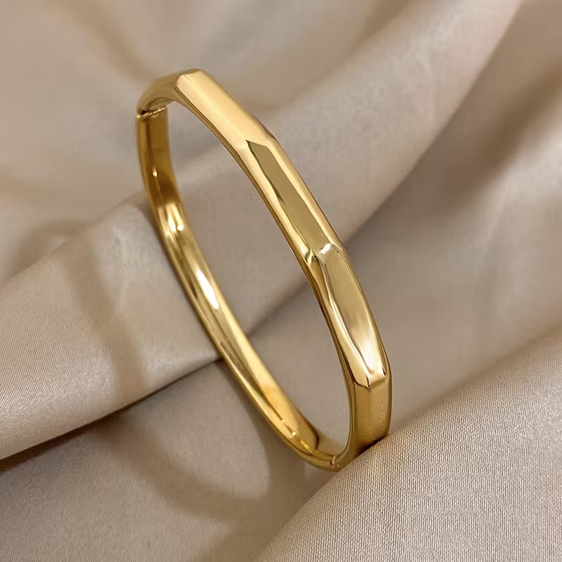 Polished Folded Corner Gold Bangle
