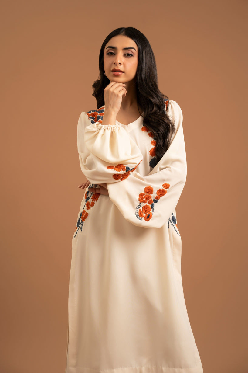 Handworked Bell Sleeve V-Neck Outfit