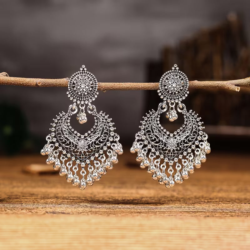 Bohemian Vintage-Inspired Heart-Shaped Dangle Earrings