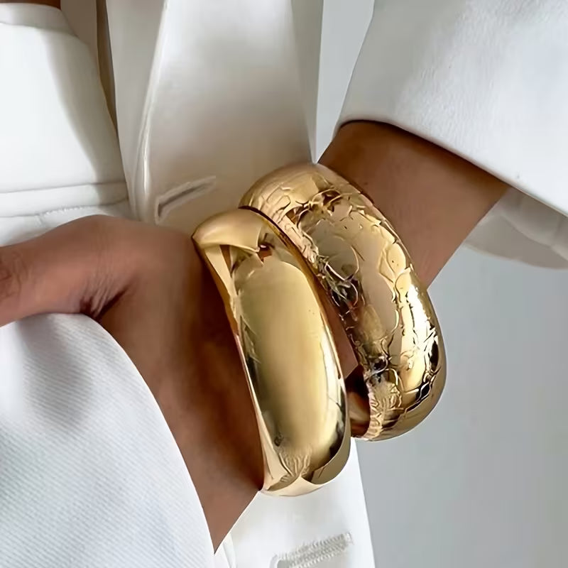 2PCS Vintage Snake Pattern Cuff Bracelet Set