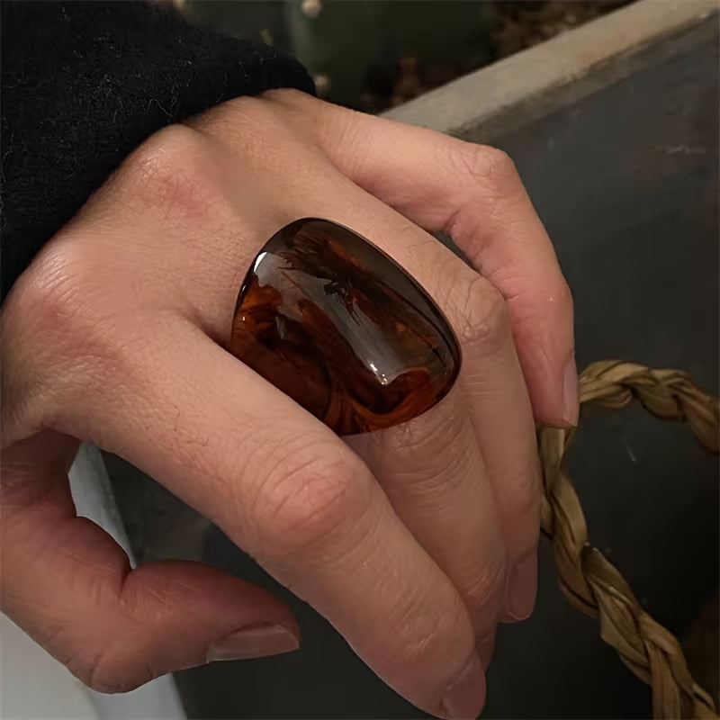 Vintage Amber Geometric Resin Ring