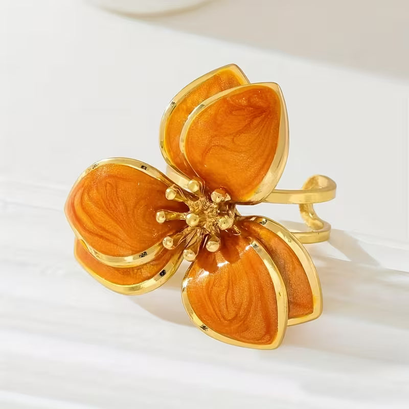 Elegant Petal Wide Band Ring