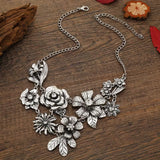 Vintage Floral Rhinestone Collar Necklace